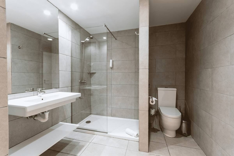 Bathroom 4, Alterhome Bronzeplaya I, Las Palmas