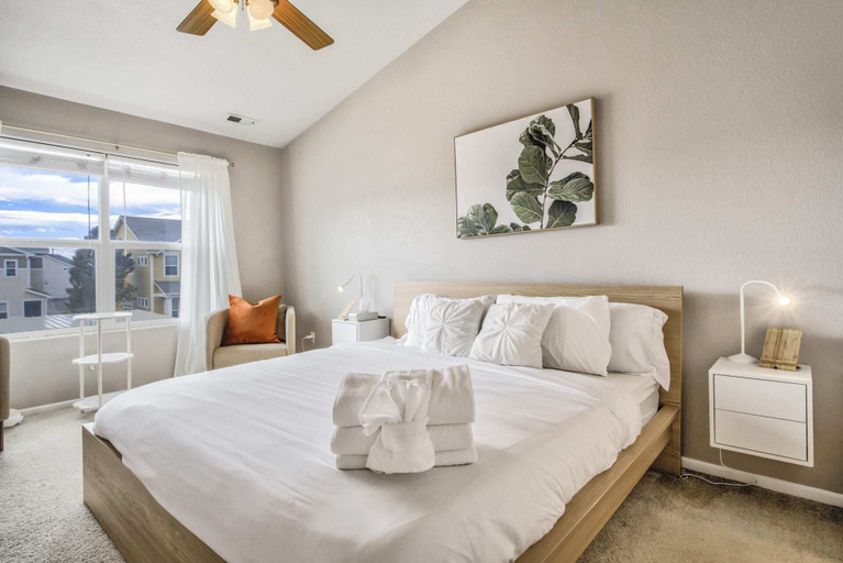 Bedroom 3, 3brmodern Homenearby Parks & Mountains, El Paso
