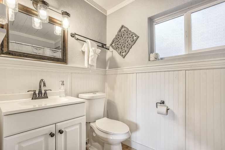 Bathroom, 1BD Cozy Suiterestaurants & Hiking!dogs Welcome, El Paso
