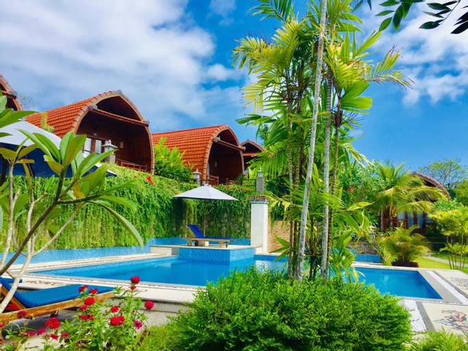 Swimming Pool 4