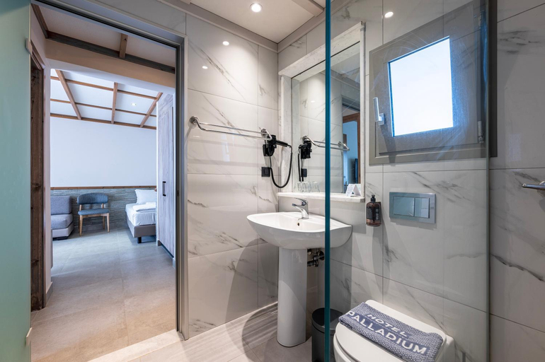 Bathroom 4, Palladium Hotel, South Aegean