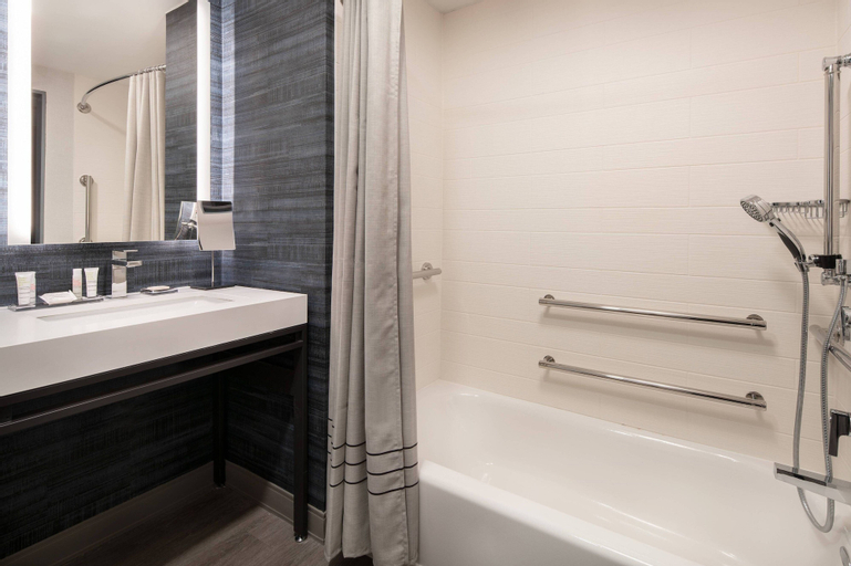 Bedroom 4, Boulder Marriott, Boulder