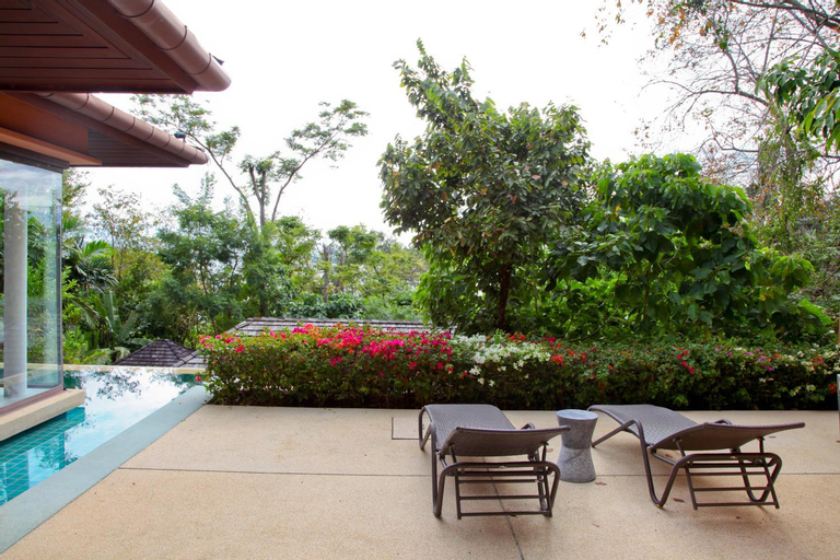 Swimming Pool 10