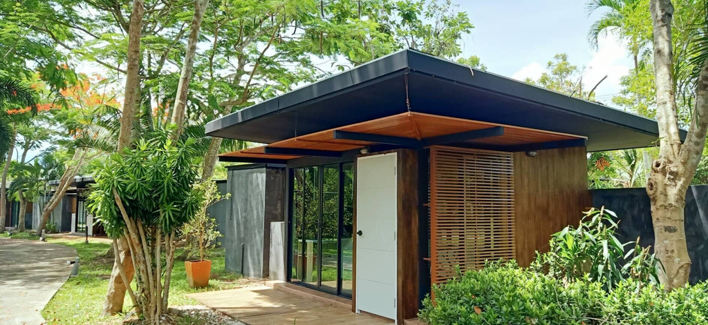 Exterior & Views 2, Greta Resort and Sport Club, Sattahip