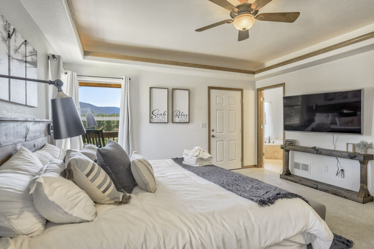 Bedroom 3, 4brmountain Views🌞hot Tubarcade, Teller