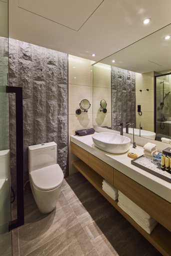 Bathroom 5