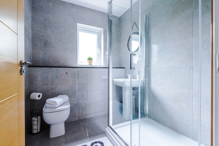 Bathroom, Formby Village Apartments, Sefton