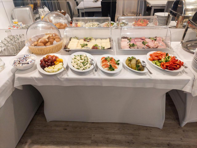 Food & Drinks 5, Karat, Warsaw