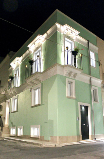 Others 4, Domus Le Ceramiche, Taranto