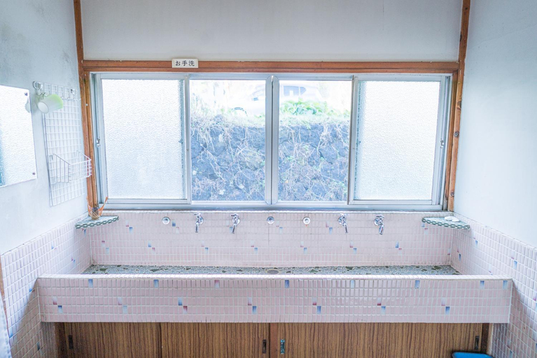 Bathroom 4, Ryokan Fuji Heights, Fujikawaguchiko