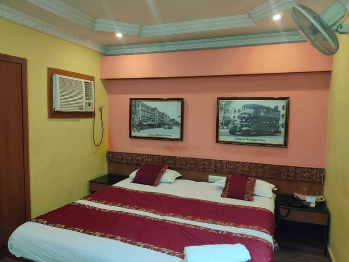 Bedroom 5, Orbit Hotel, North 24 Parganas