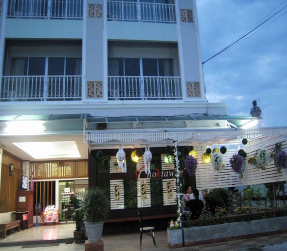 Exterior & Views 2, Choktawee Residence and Mansion, Muang Chiang Mai