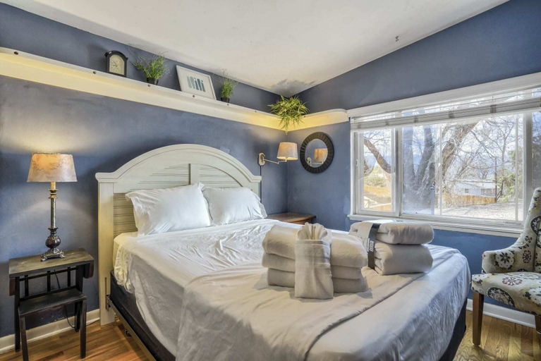 Bedroom 3, 4brping Pongnearby Parksbasket Ball, El Paso