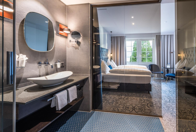 Bathroom 4