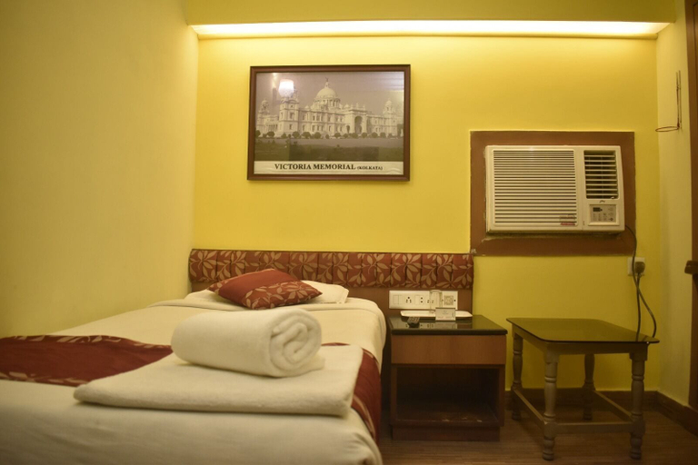 Bedroom 3, Orbit Hotel, North 24 Parganas
