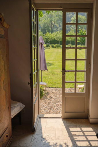 Public Area 3, La Maison d'Aline, Calvados