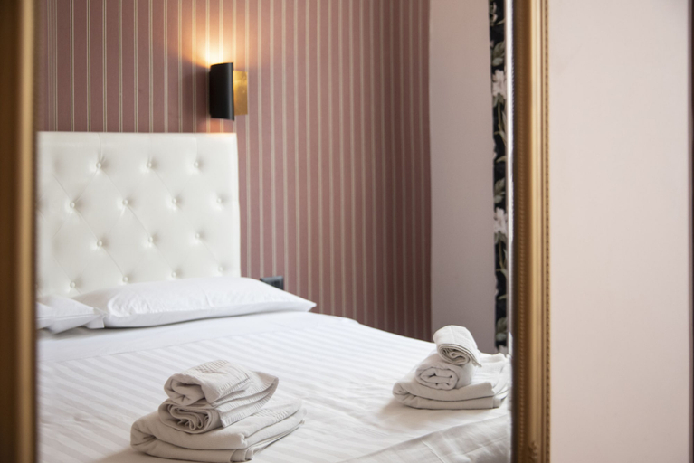 Bedroom 3, La Grande Bellezza Guesthouse Rome, Rome