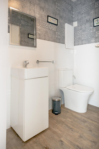Others 2, AUBERGE DU NOYER, Charente