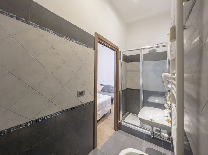 Bathroom 5, La Grande Bellezza Guesthouse Rome, Roma