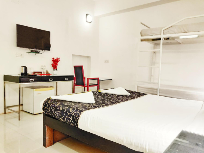 Bedroom 3, Bedrock Boutique Hostel, North Goa