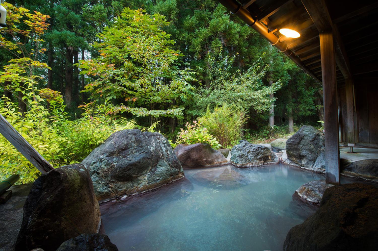 Others 5, Yunohirakan, Takayama
