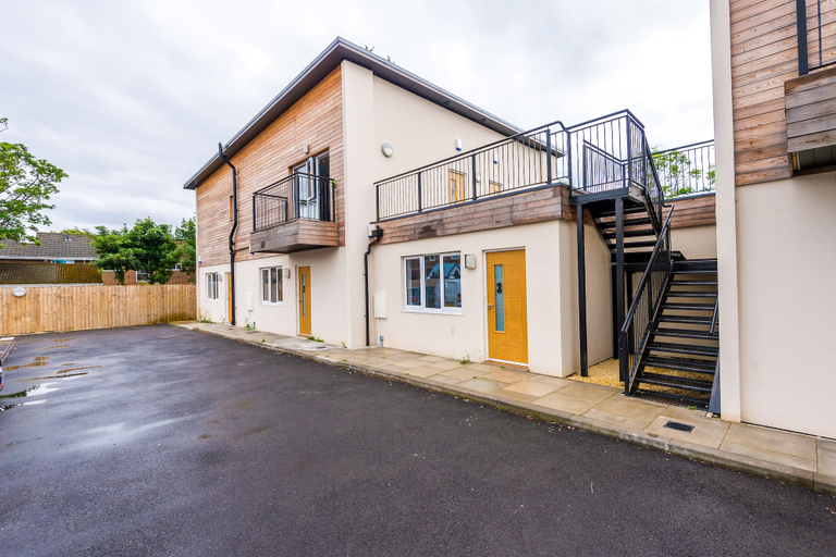 Exterior & Views, Formby Village Apartments, Sefton