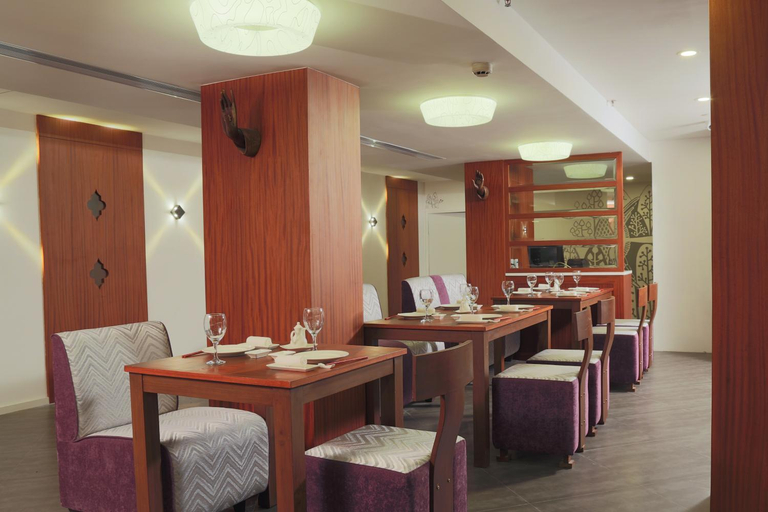 Food & Drinks 5, The Accord Metropolitan Hotel, Chennai