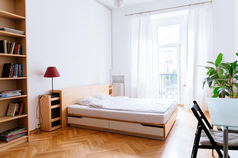 Others 3, Comfortable & Spacious Lodz City Center Apartment, Łódź