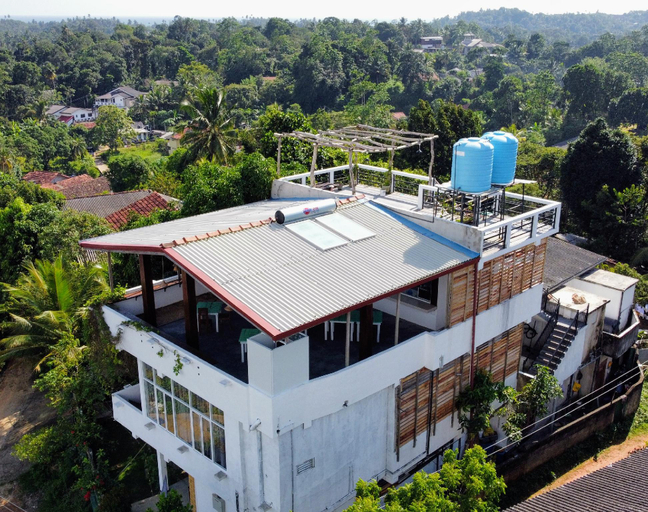 Others 5, Namal Stay, Weligama