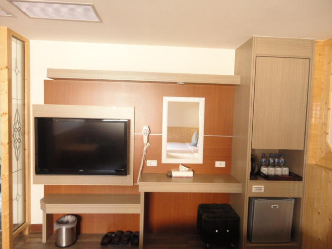 Others 5, Royal Hotel, Penghu