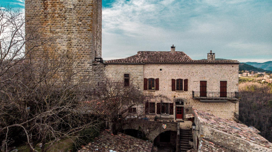 Others 5, Chateau de Montreal, Ardèche