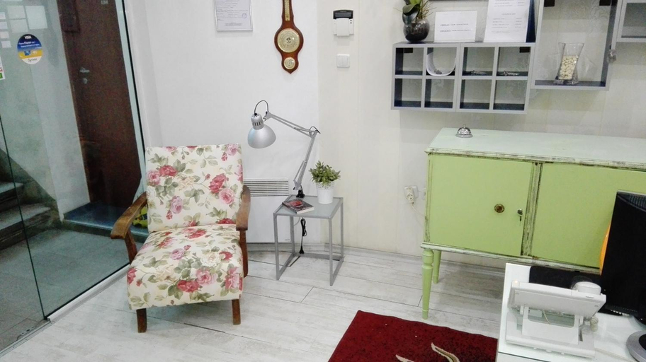 Others 5, Scotty's Boutique Hotel, Stolichna