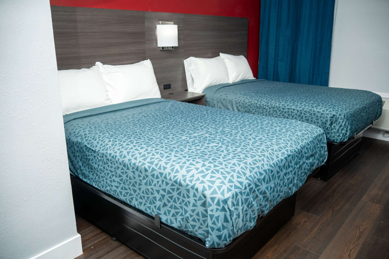 Bedroom 3, Econo Lodge Clarks Summit - Scranton, Lackawanna
