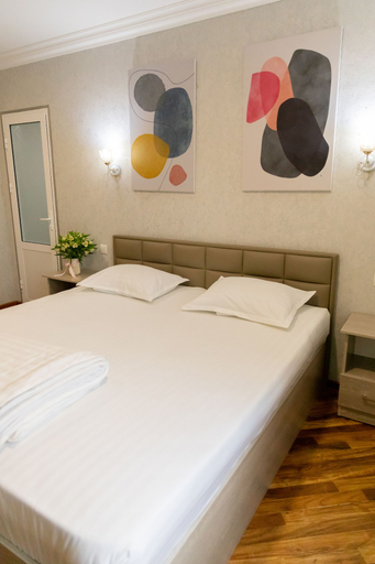 Bedroom 2, Big Star Hotel, Qibray