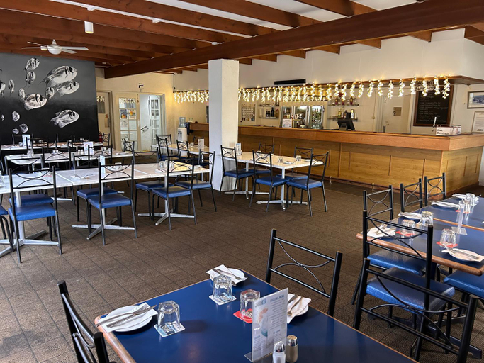 Food & Drinks 4, Jurien Bay Hotel/motel, Dandaragan