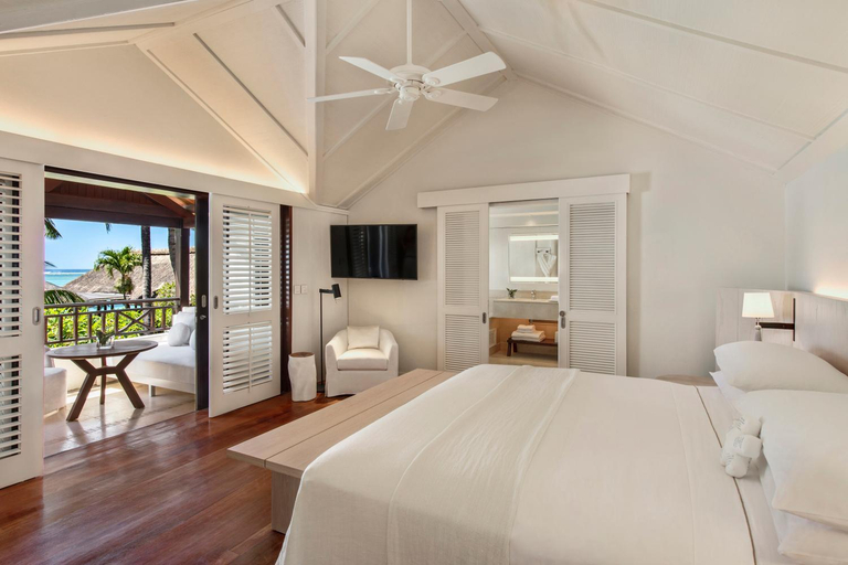 Bedroom 3, LUX* Le Morne, Black River