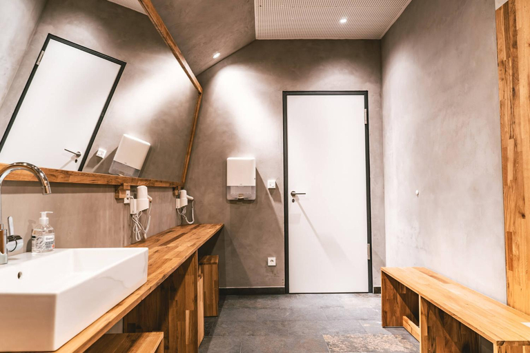 Bathroom 4, Gut Hugle Erlebnishof Familienhotel & Spa, Ravensburg
