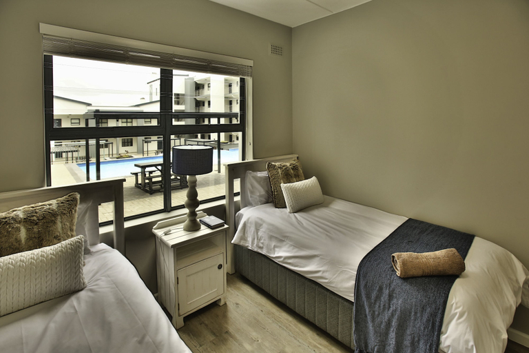 Bedroom 2, Nivica Lifestyle Living 18, Langebaan 4-Sleeper, West Coast