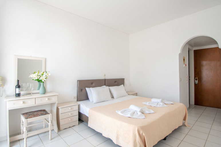 Bedroom 4, Ikaros Hotel, Ionian Islands