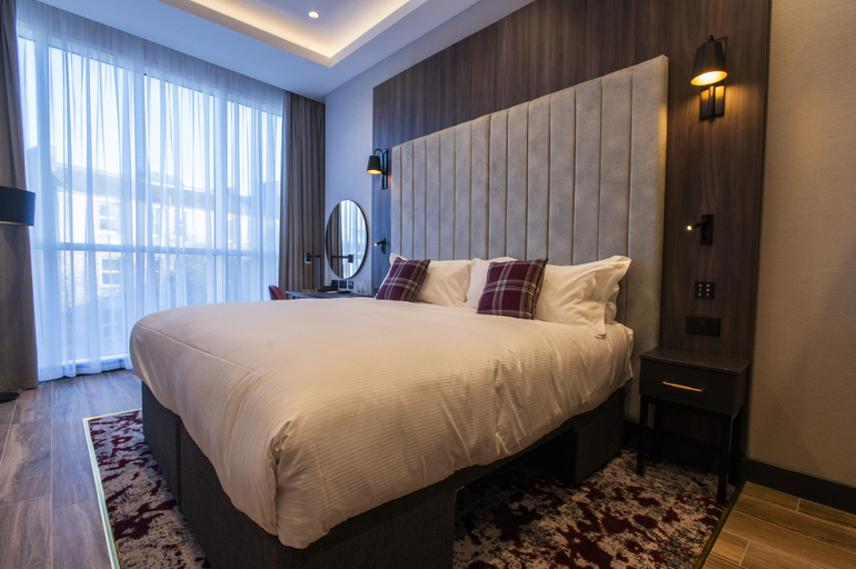 Others 5, Tynecastle Park Hotel, Edinburgh