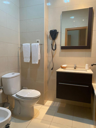 Bathroom 3, Hotel Dom Afonso - Moncão, Monção