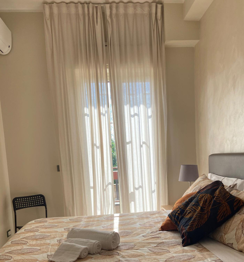 Others 3, B&B Fontana, Catania