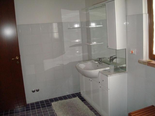 Bathroom 4, Al Giardino Degli Etruschi, Siena
