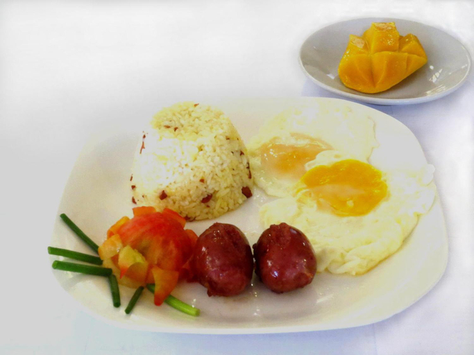 Food & Drinks 4, Sulu Plaza, Malay