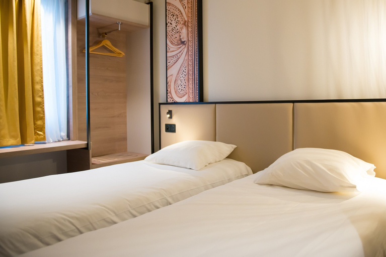 Bedroom 4, Brit Hotel Blois - Le Préma, Loir-et-Cher
