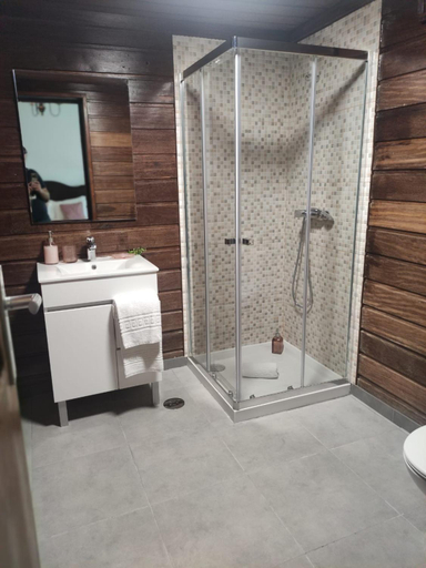 Bathroom 3, Casa dos Suecos, Figueira da Foz
