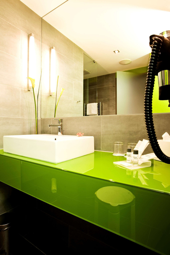 Bathroom 4, Atlantic Hotel Kiel, Kiel