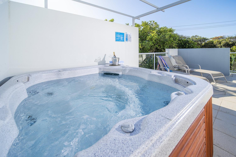 Sport & Beauty 2, Coolum at the Beach Resort, Maroochy - Coastal North