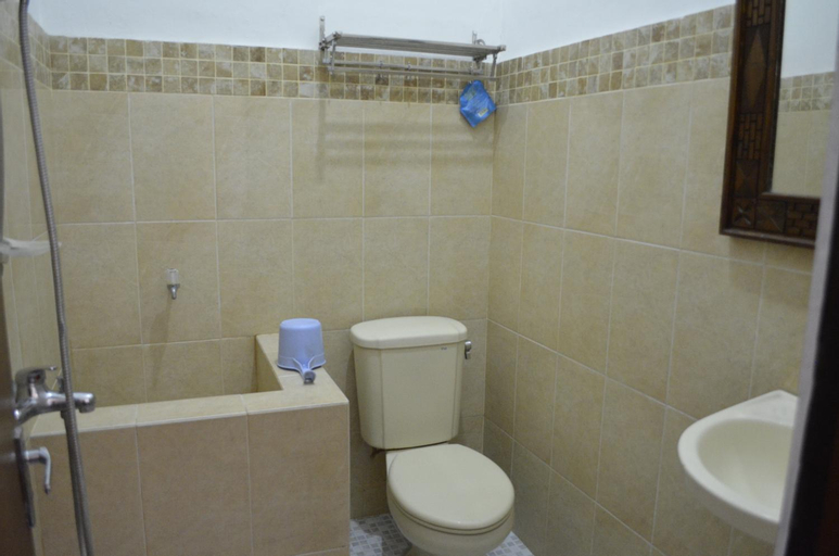 Bathroom 4