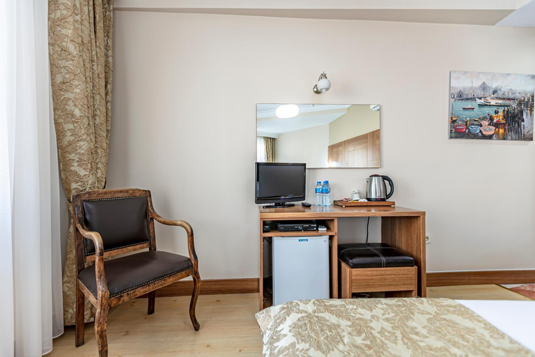 Bedroom 2, Dongyang Hotel, Fatih
